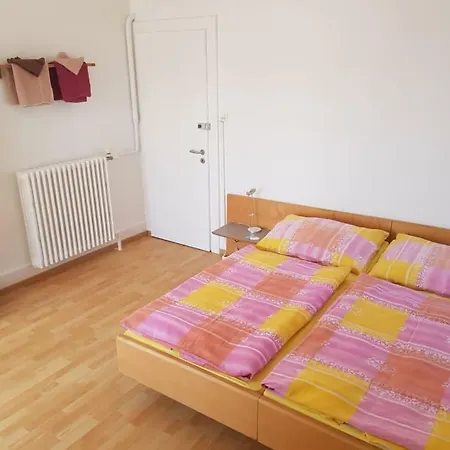 Meublees - Lausanne Guest house *