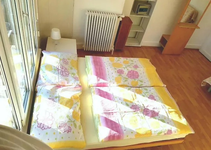 Meublees - Lausanne Gasthuis